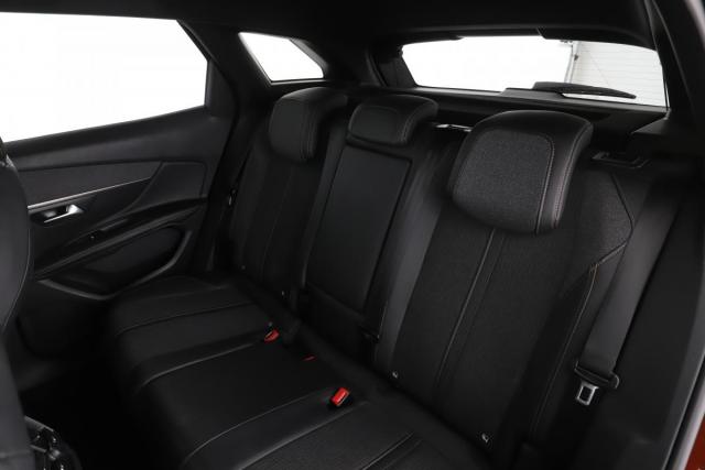 Peugeot 3008 image 3