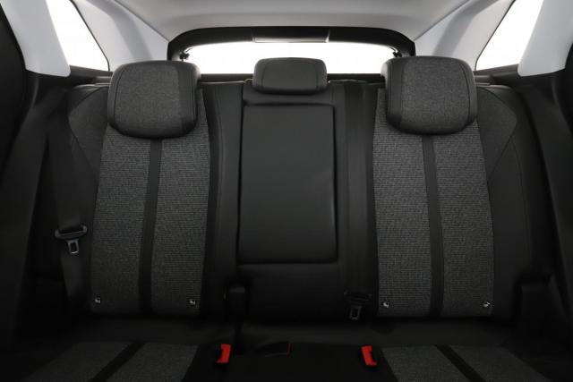 Peugeot 3008 image 1