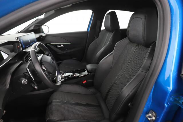 Peugeot 208 image 7