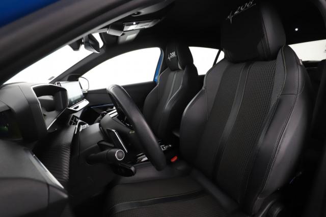 Peugeot 208 image 3