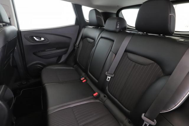 Renault Kadjar image 6
