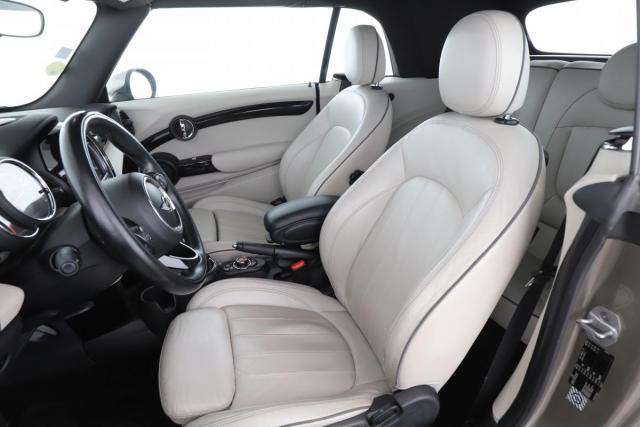 Mini Cabrio image 5