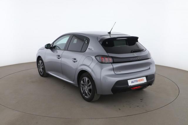 Peugeot 208 image 1