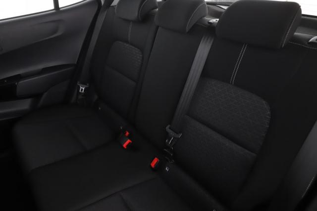 Kia Picanto image 9