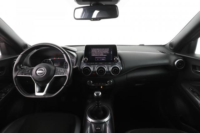 Nissan Juke image 9
