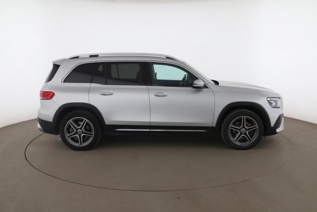 Mercedes Benz Glb image 9