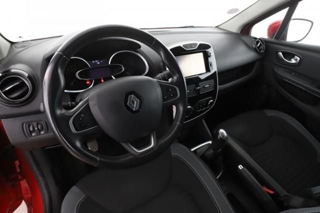 Renault Clio Estate image 5