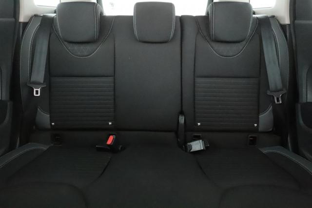 Renault Clio Estate image 1
