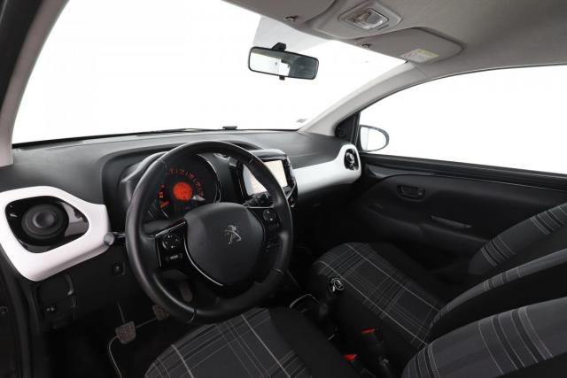Peugeot 108 image 2