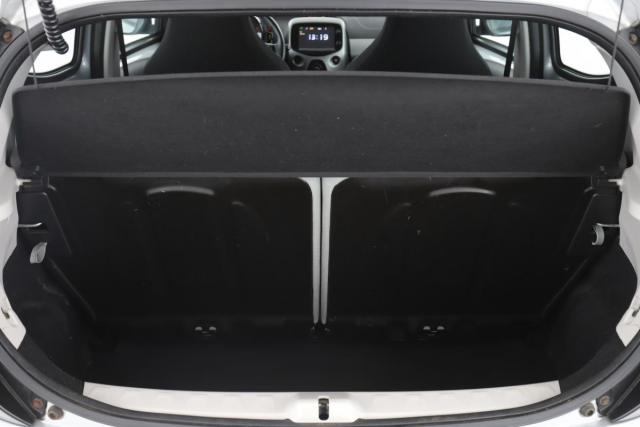 Toyota Aygo image 6