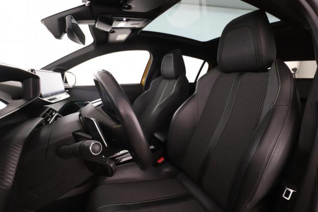 Peugeot 208 image 4