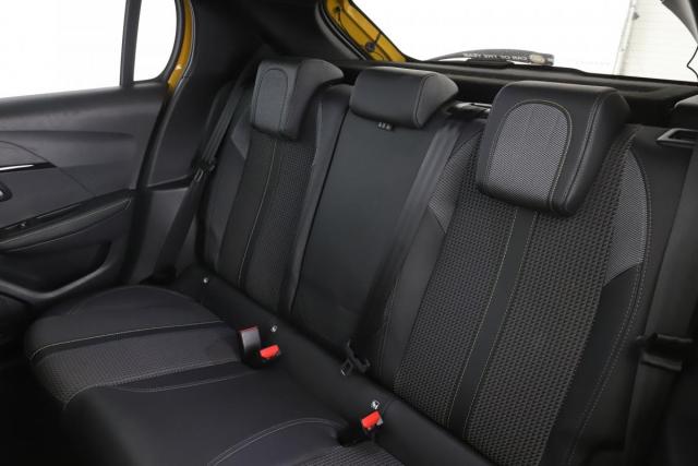 Peugeot 208 image 9