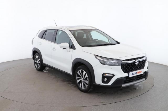Suzuki S-Cross image 5