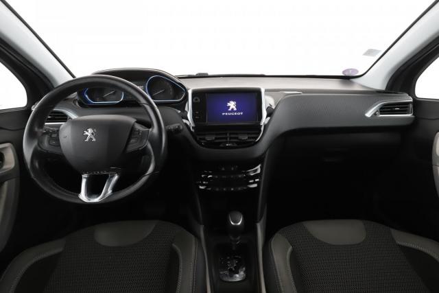 Peugeot 2008 image 5