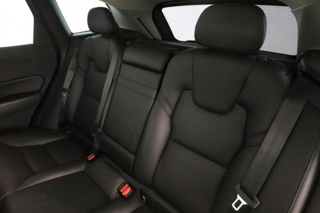 Volvo Xc60 image 6