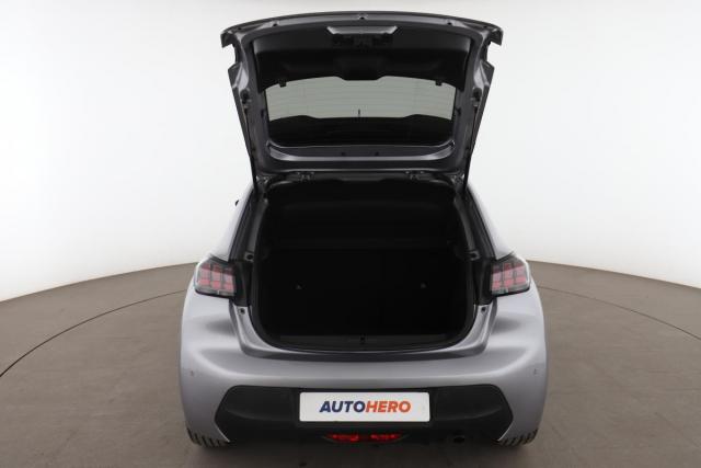 Peugeot 208 image 1