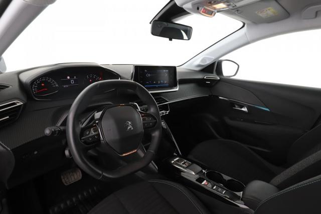 Peugeot 208 image 4