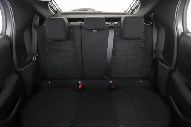 Peugeot 208 image 2