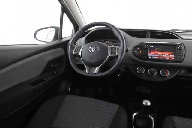 Toyota Yaris image 6