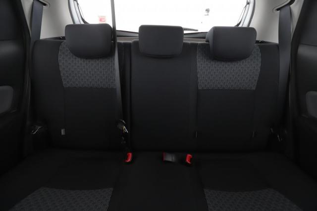 Toyota Yaris image 3