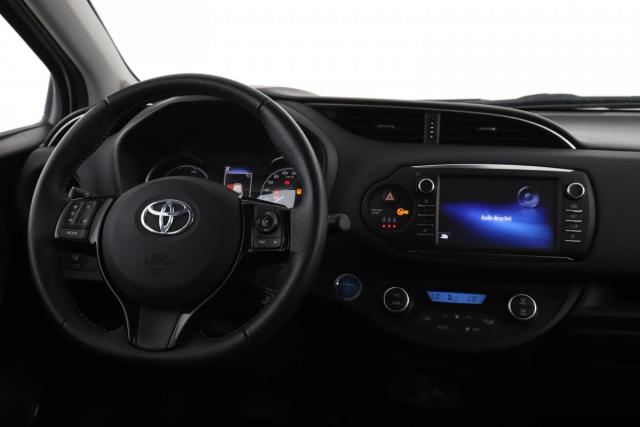 Toyota Yaris image 6