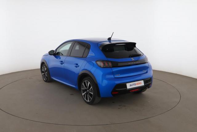 Peugeot 208 image 9