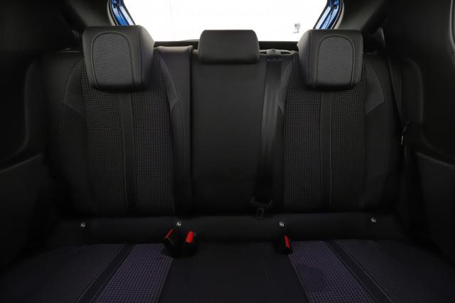 Peugeot 208 image 4