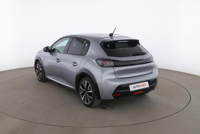 Peugeot 208 image 2