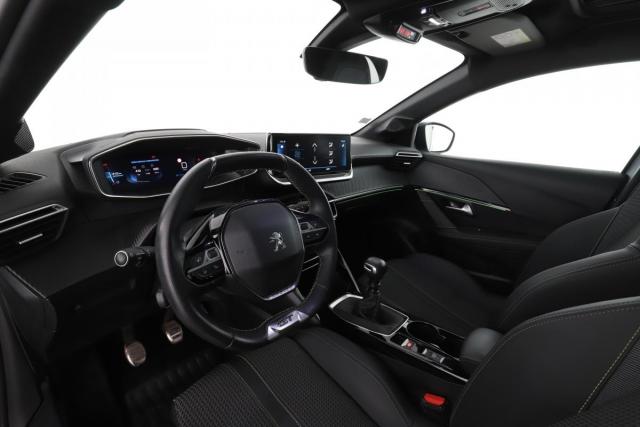 Peugeot 208 image 4