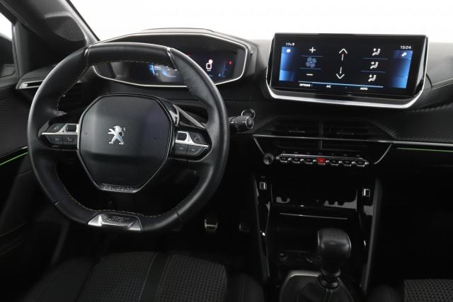 Peugeot 208 image 6