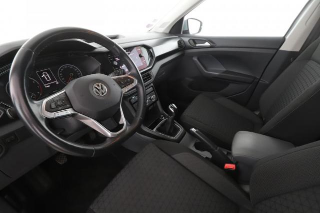 Volkswagen T-Cross image 6