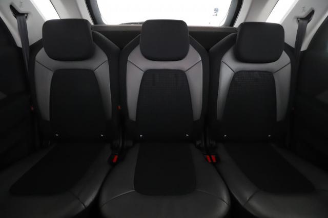 Citroen C4 Picasso image 8