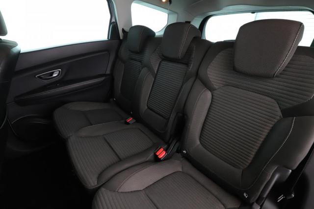 Renault Grand Scénic image 2