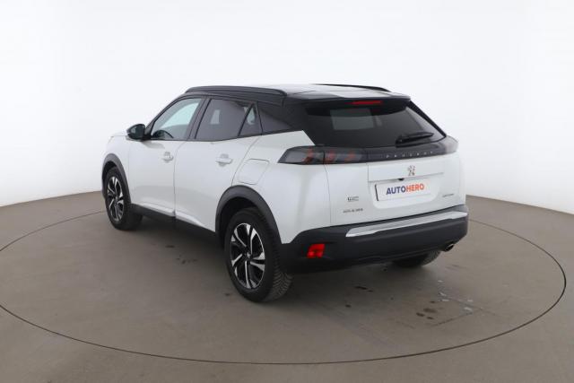 Peugeot 2008 image 8