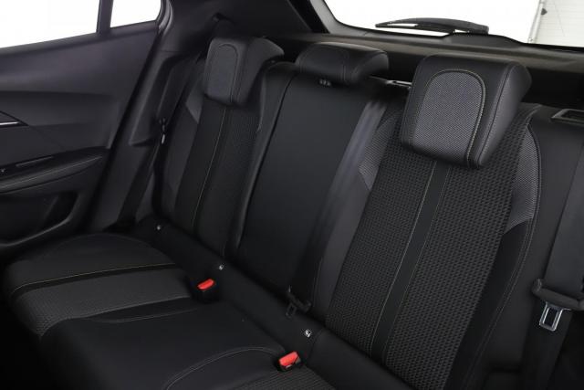 Peugeot 2008 image 6