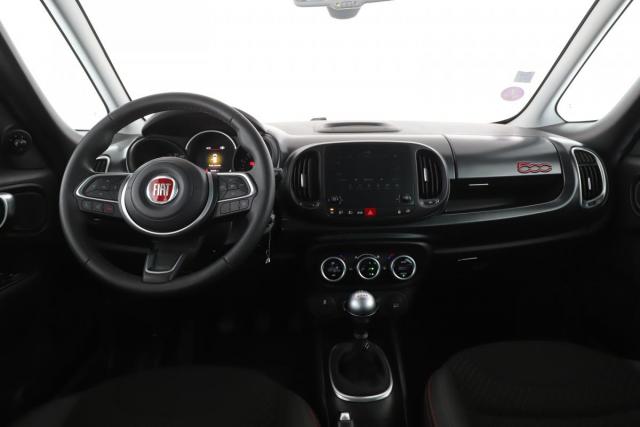 Fiat 500l image 9