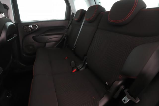 Fiat 500l image 7
