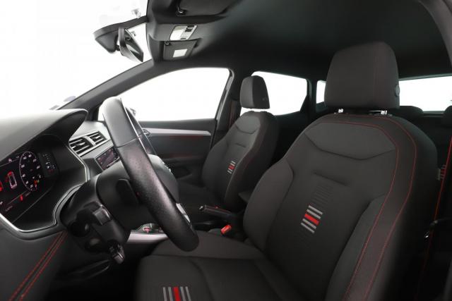 Seat Arona image 2