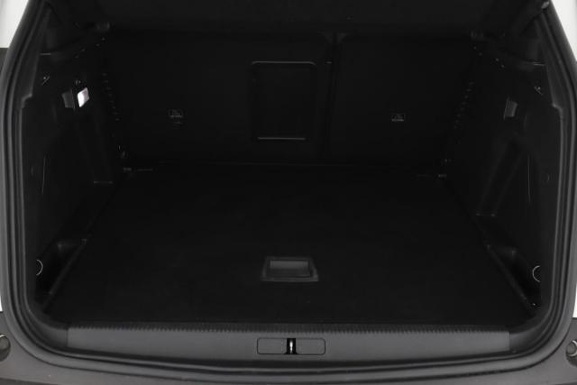 Peugeot 3008 image 2