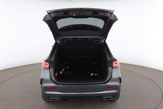 Mercedes Benz Gla image 6