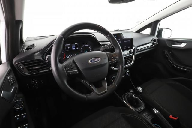 Ford Fiesta image 8