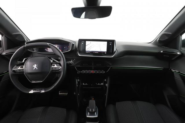 Peugeot 208 image 6