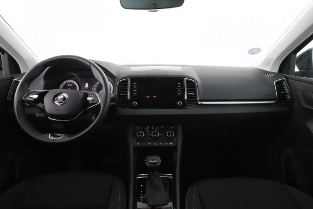 Skoda Karoq image 9
