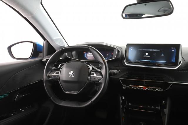 Peugeot 208 image 6