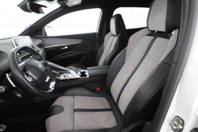 Peugeot 3008 image 7