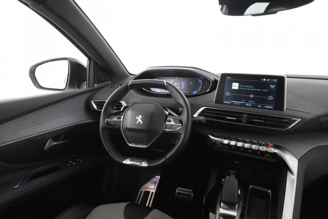 Peugeot 3008 image 3