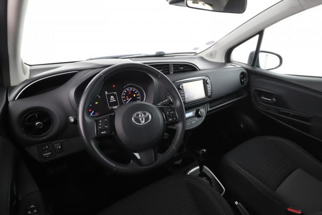 Toyota Yaris image 7
