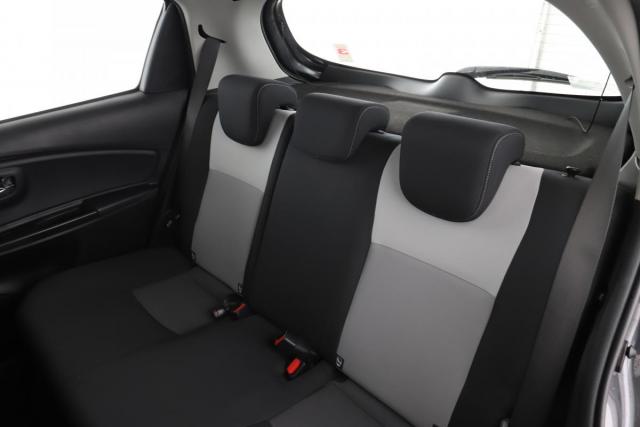Toyota Yaris image 3