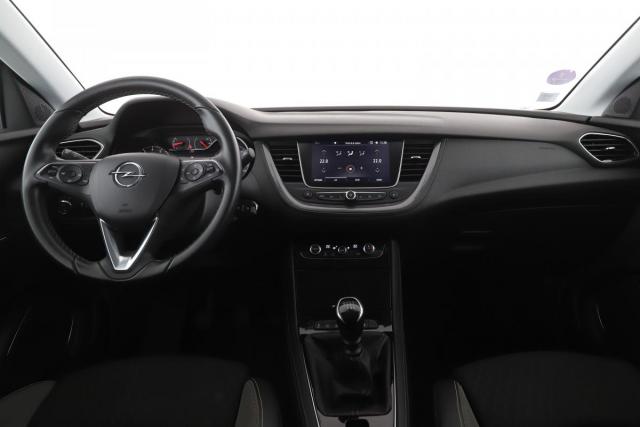 Opel Grandland X image 2