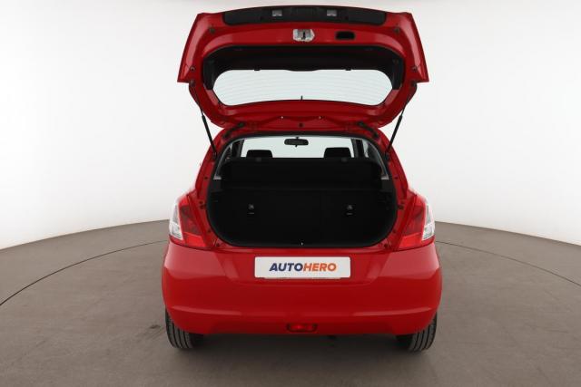 Suzuki Swift image 3